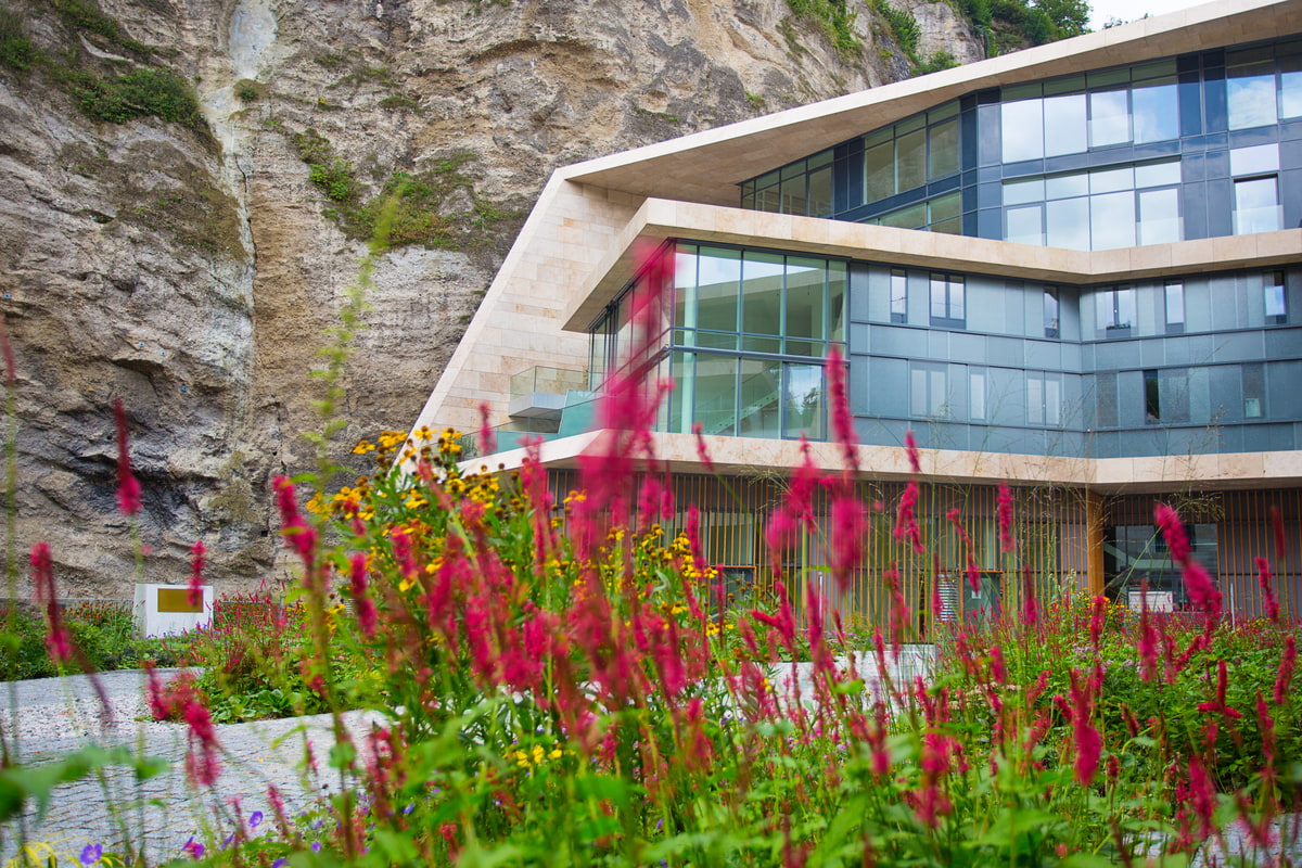Hotelgarten, Blumen, Hotel